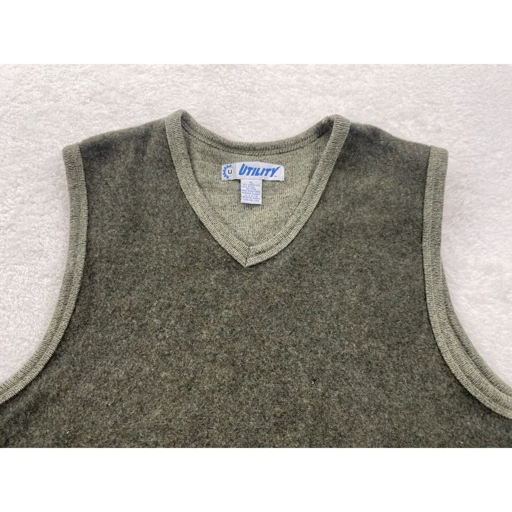 Utility Mens XL Lambswool V-Neck Sweater Vest Heather Olive Green RN 17730